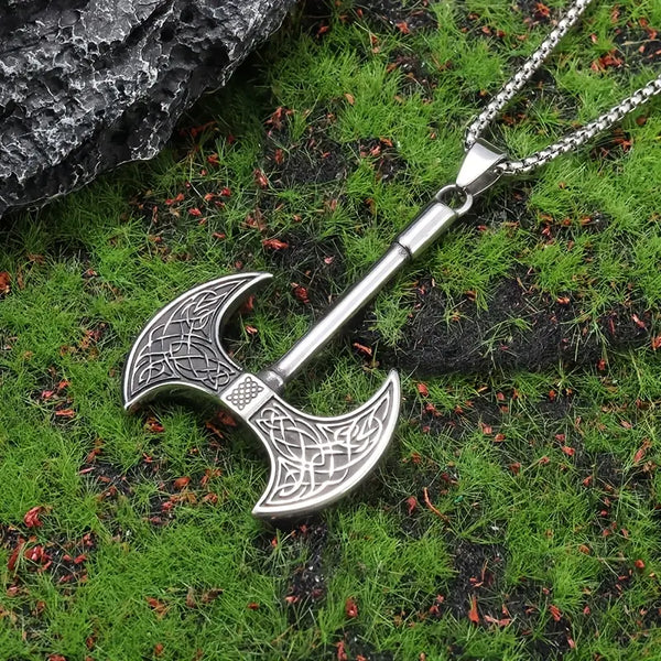 Collier Pendentif Hache Celtique – Style Rétro et Audacieux