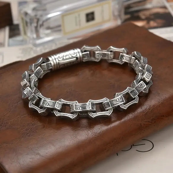 Bracelet Punk Homme – Fleurs & Moto Gravées  Design industriel audacieux – Bijou déclaration
